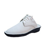 صندل کفشی طبی چرم مردانه دست دوز سفید