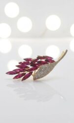 گل سینه شاخه گل کد 01